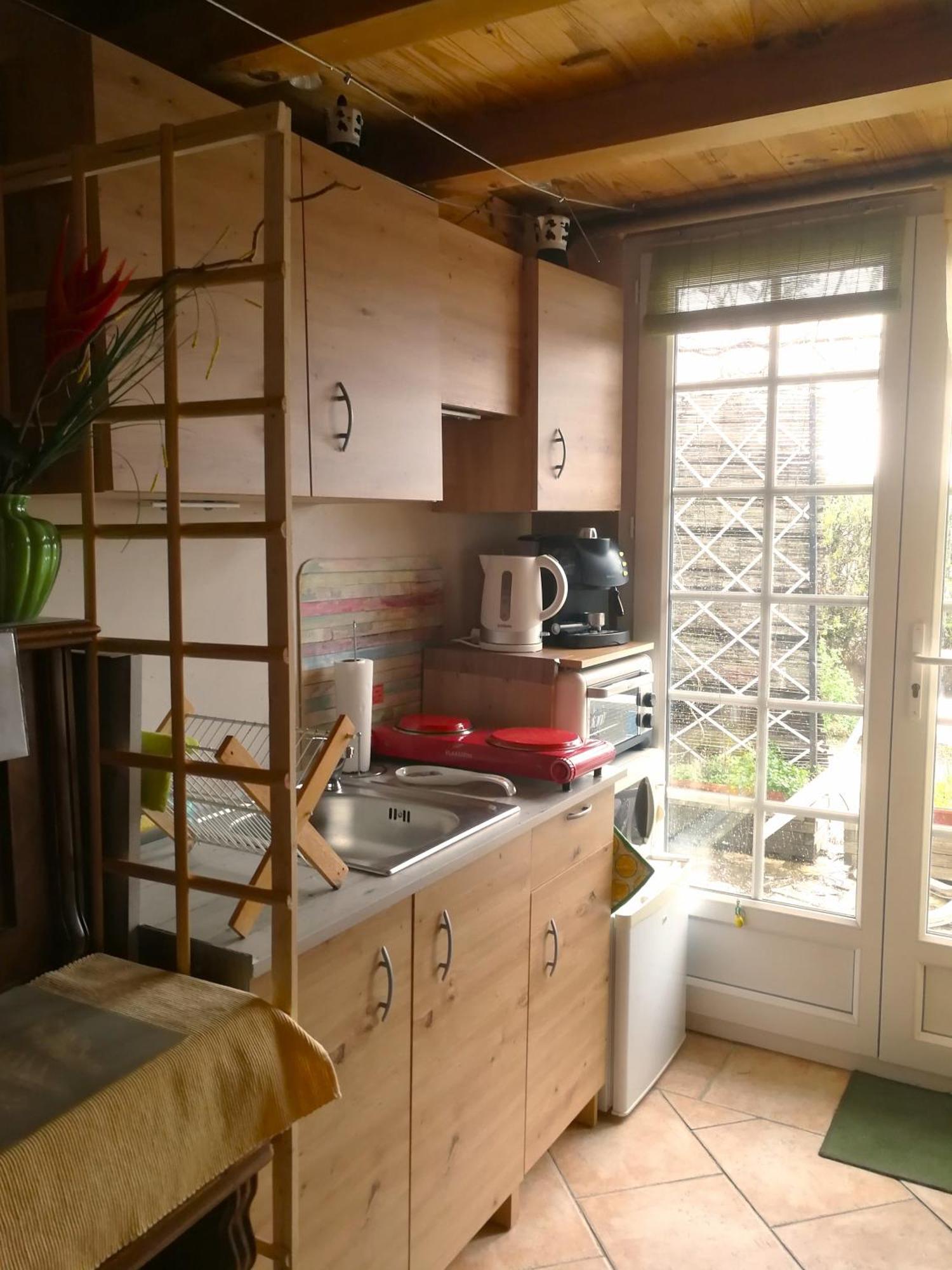 Petit Studio Atypique Et Cosy En Provence Saint-Étienne-les-Orgues Exterior foto